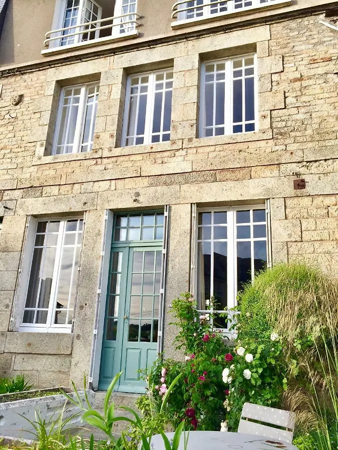 B&B - Maison Du Porhoet La Trinite-Porhoet 0*,